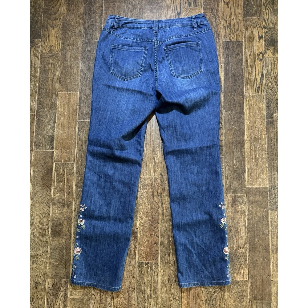 Christopher & Banks Blue Jeans Women's Size 10 Floral Embroidered Mid Rise - Picture 2 of 9